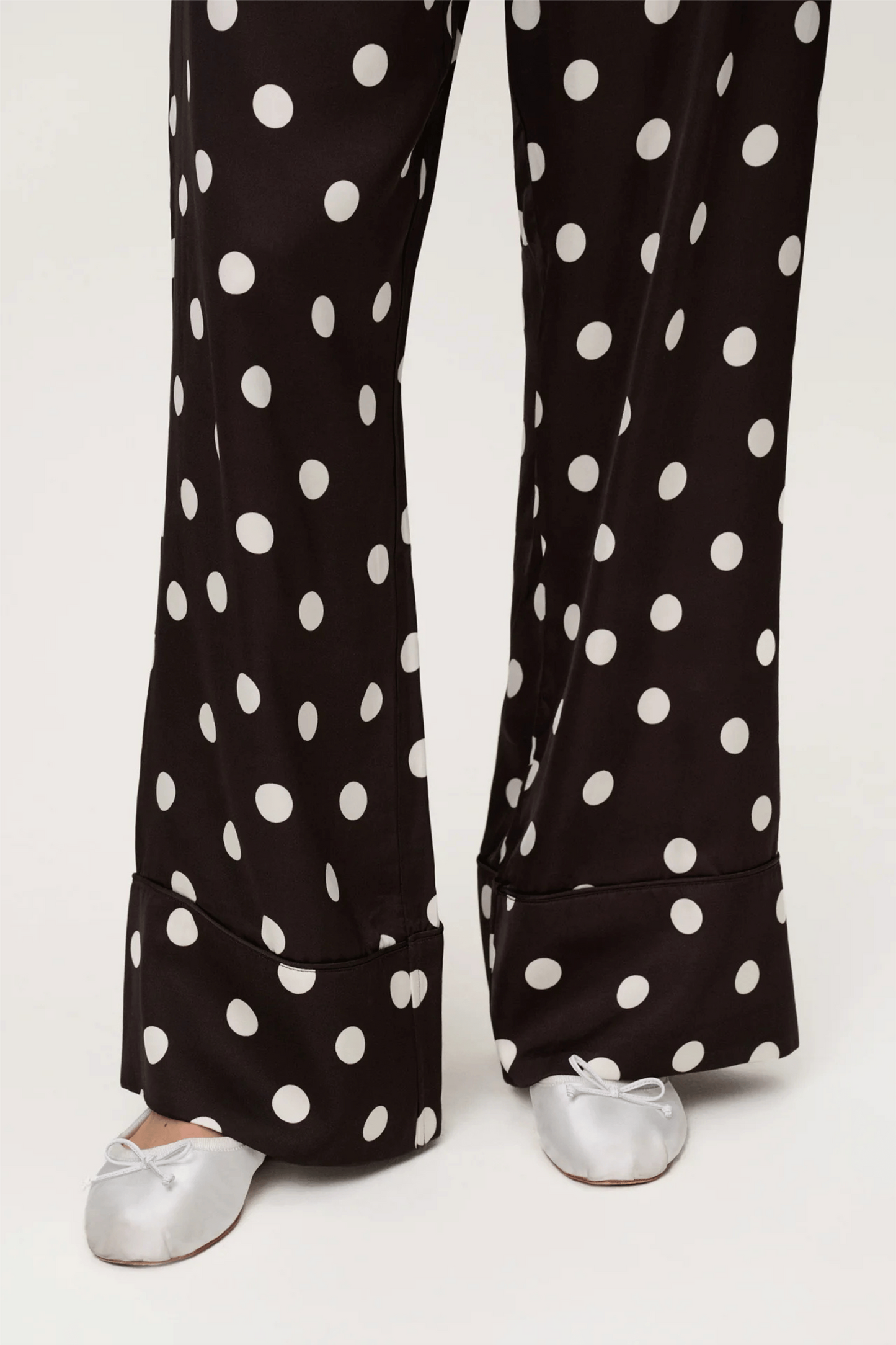 Aspen Pyjamas Brown Dot