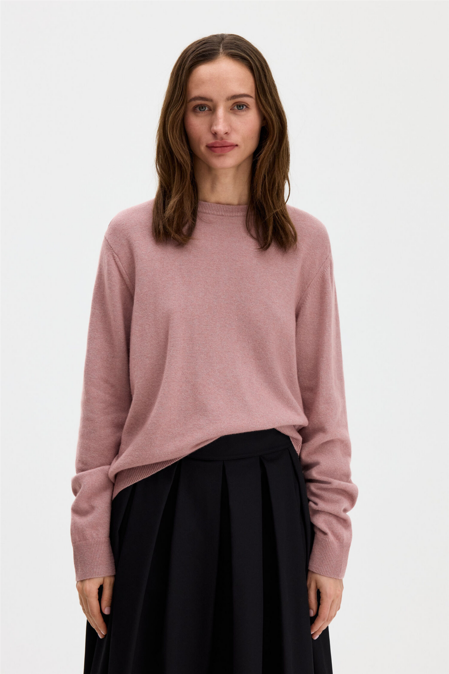Soft Wool Crewneck Sweater Light Pink.