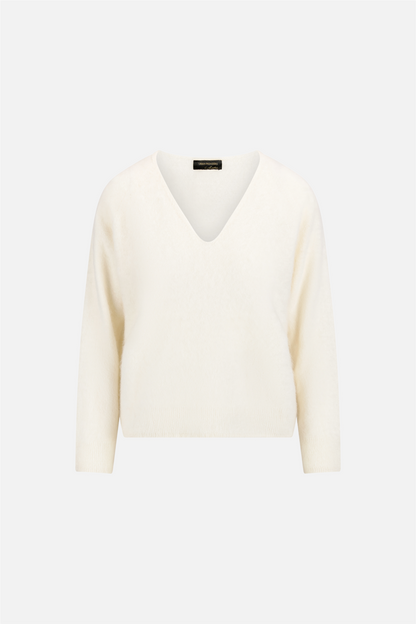 Boudica Sweater Cream.