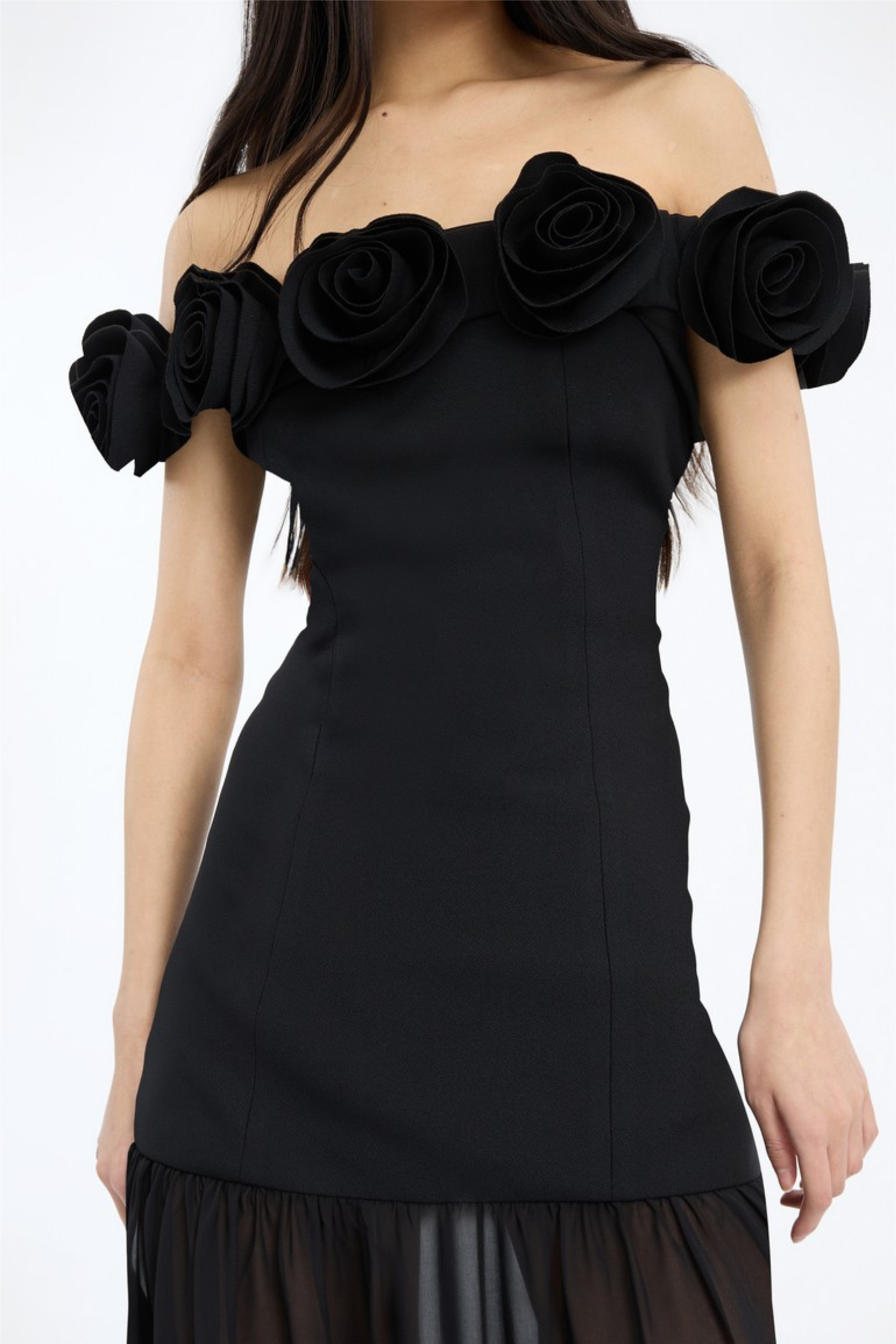 Crepe Maxi Flower Dress Black.