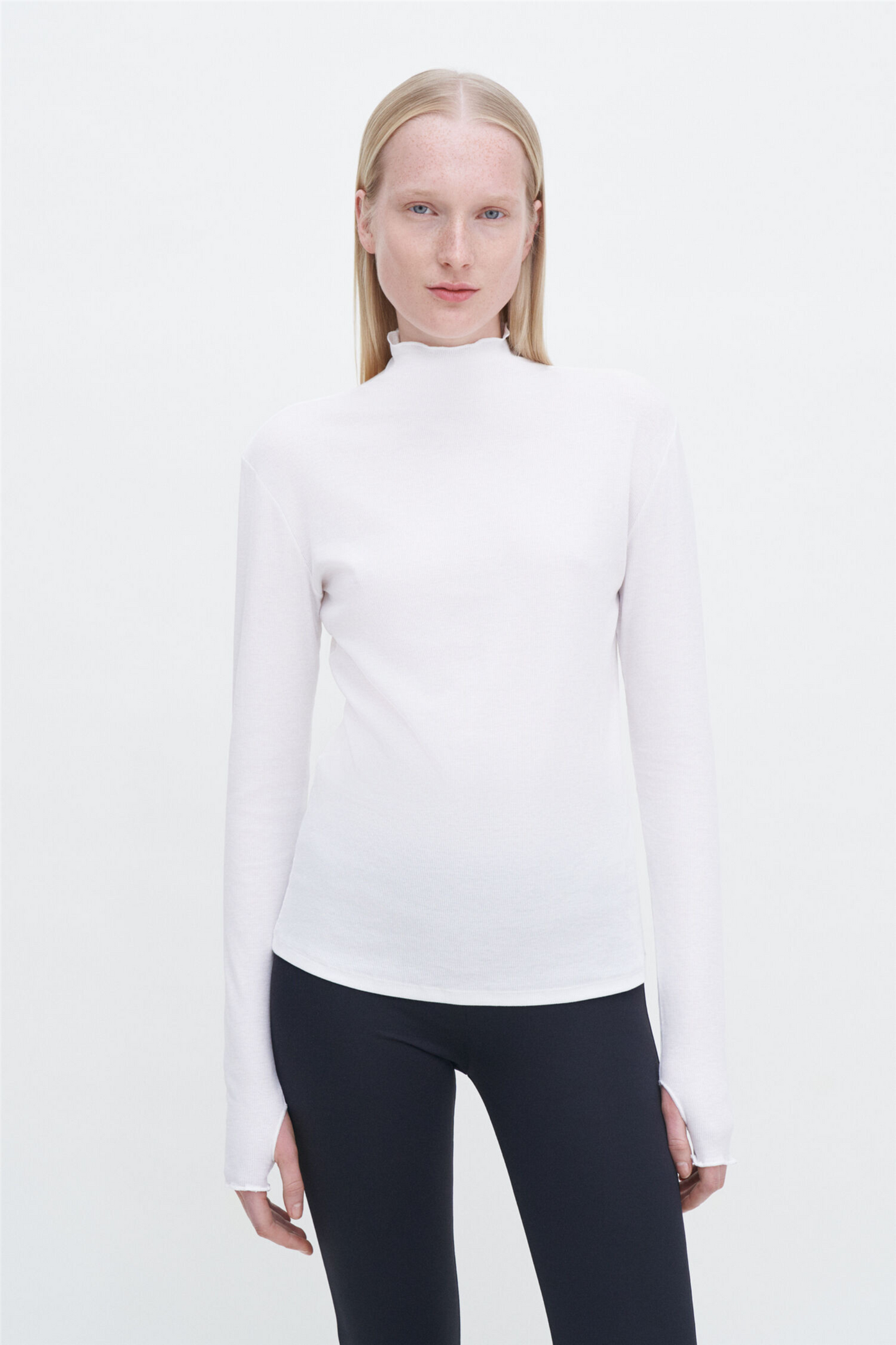 Rib mock neck top White