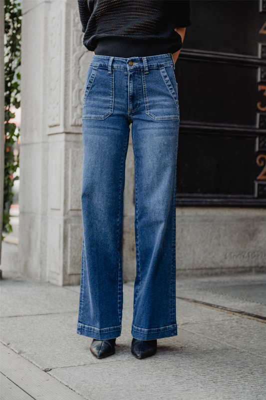 The MONA Jean Dark Vintage Blue