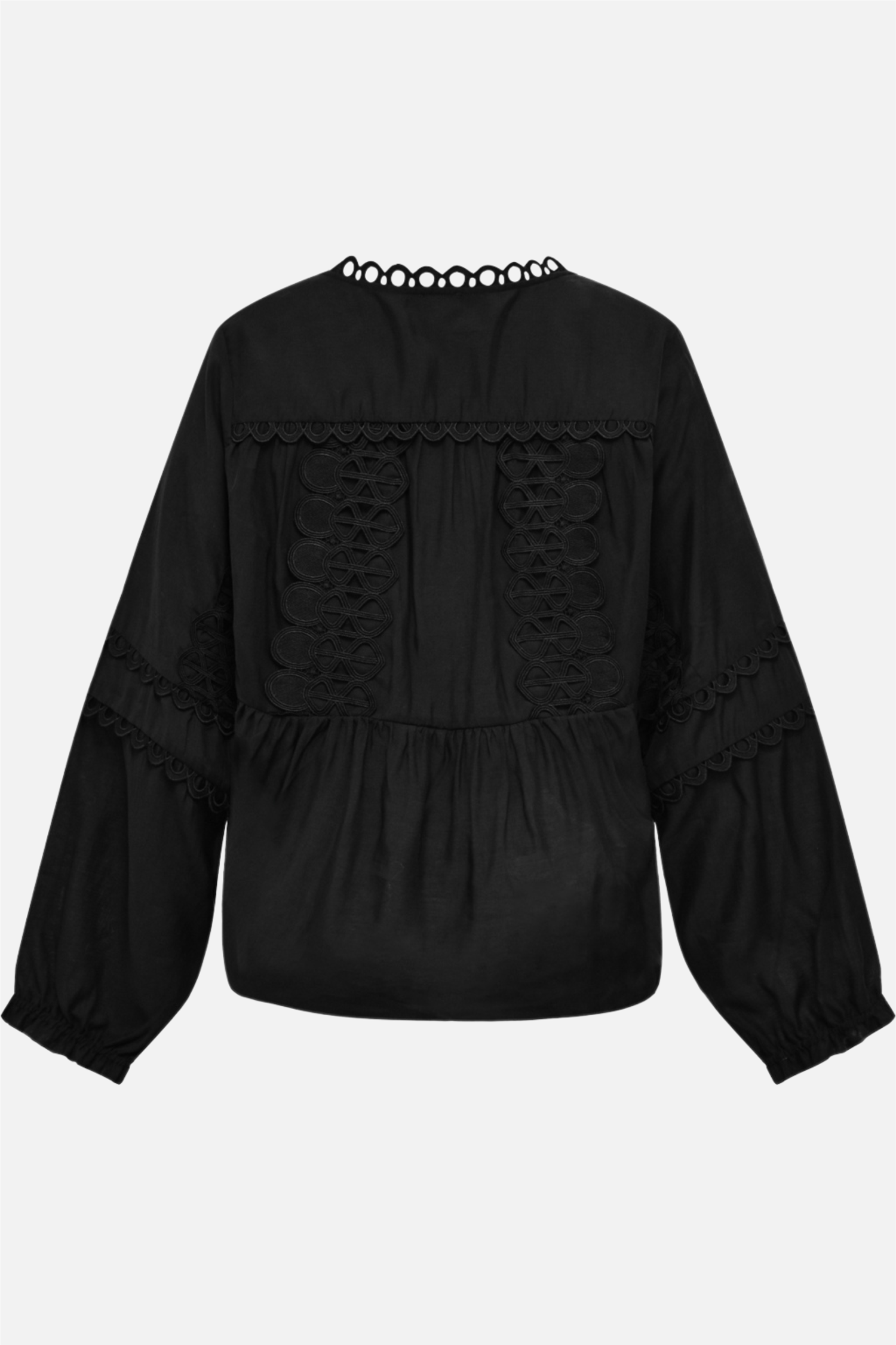 KaiaGO Lace Blouse Black.