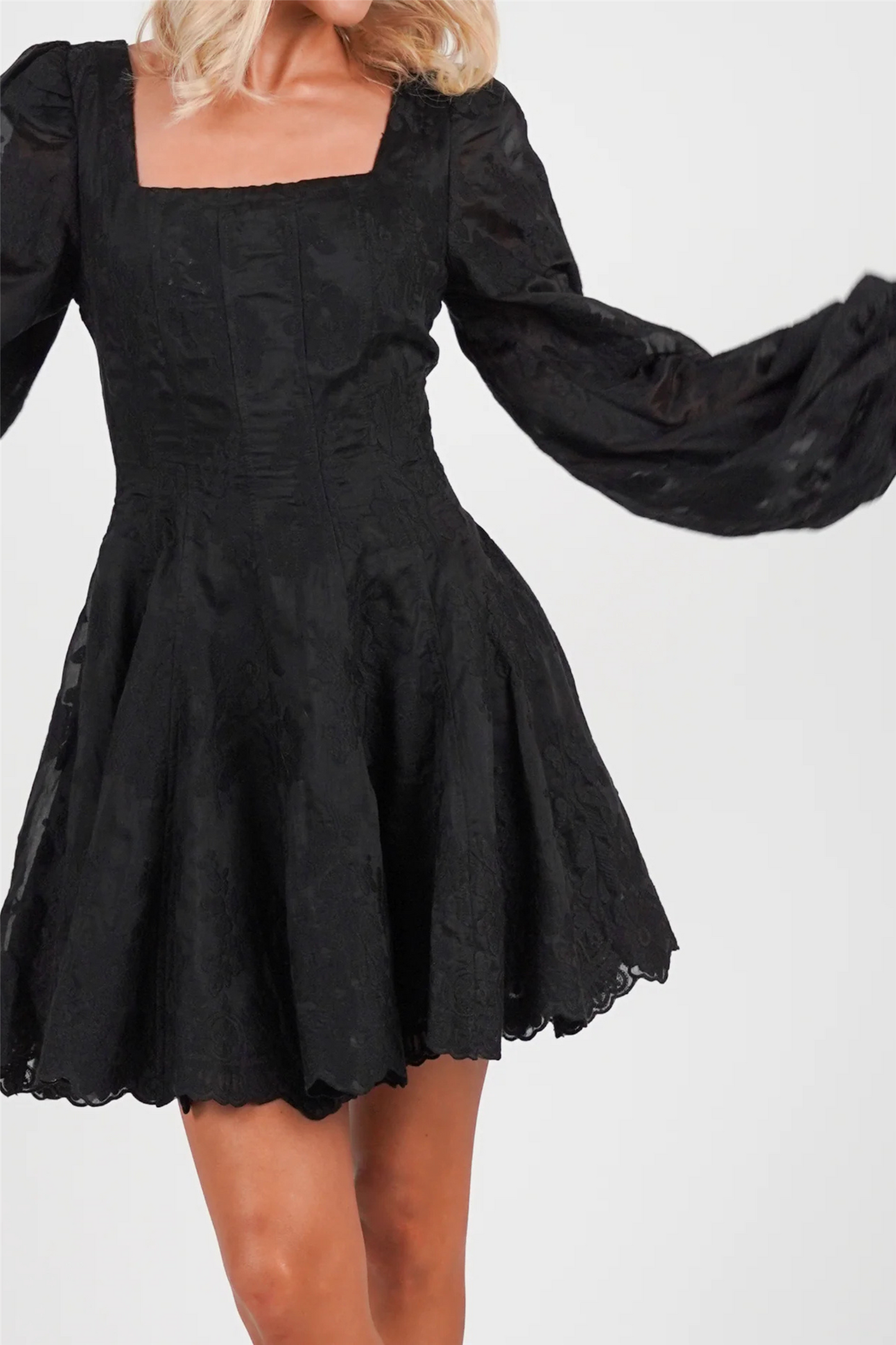 Sophie Lace Dress Black.