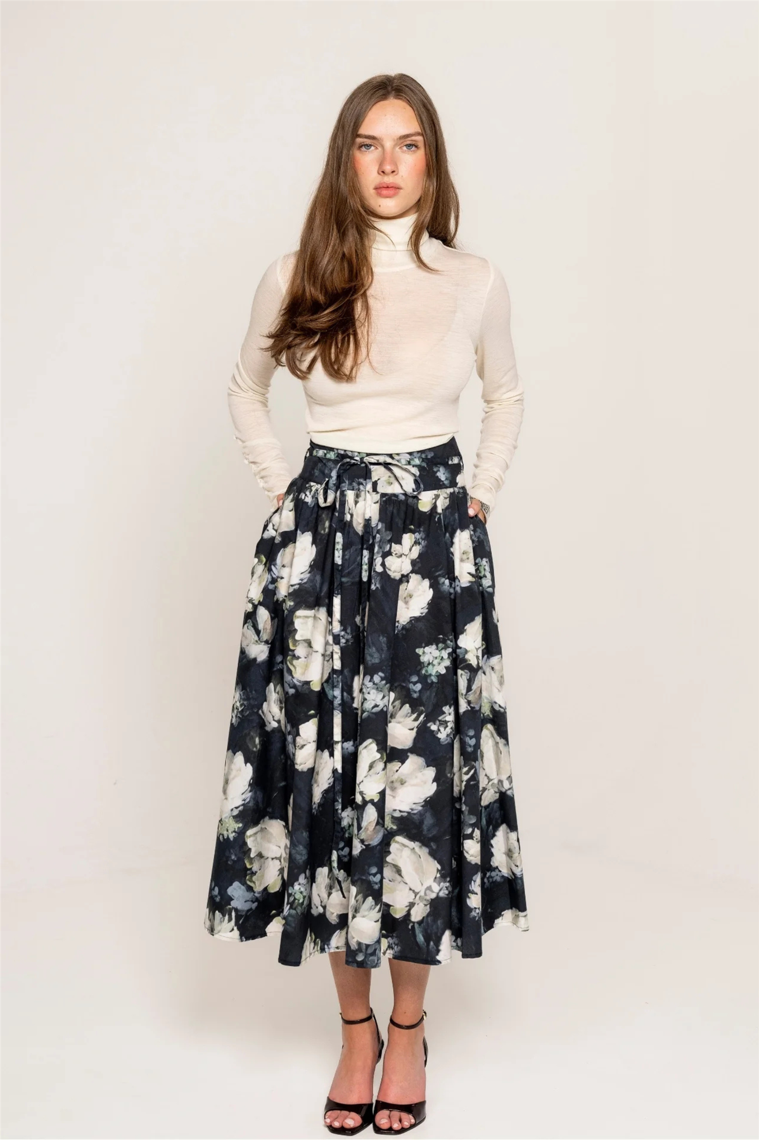 Astrid Skirt Blue Garden.