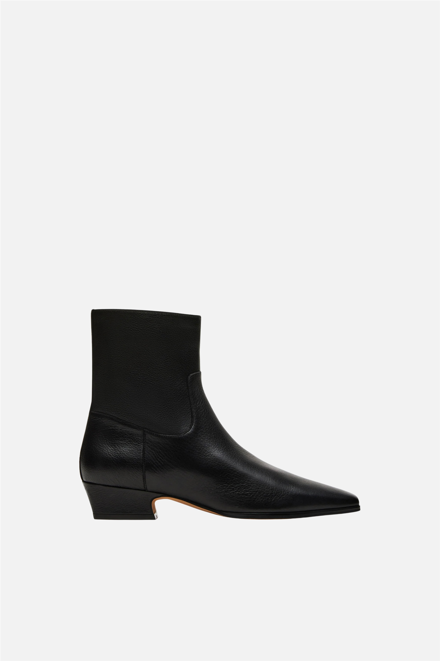Dusty Ankle Boot Black Leather.