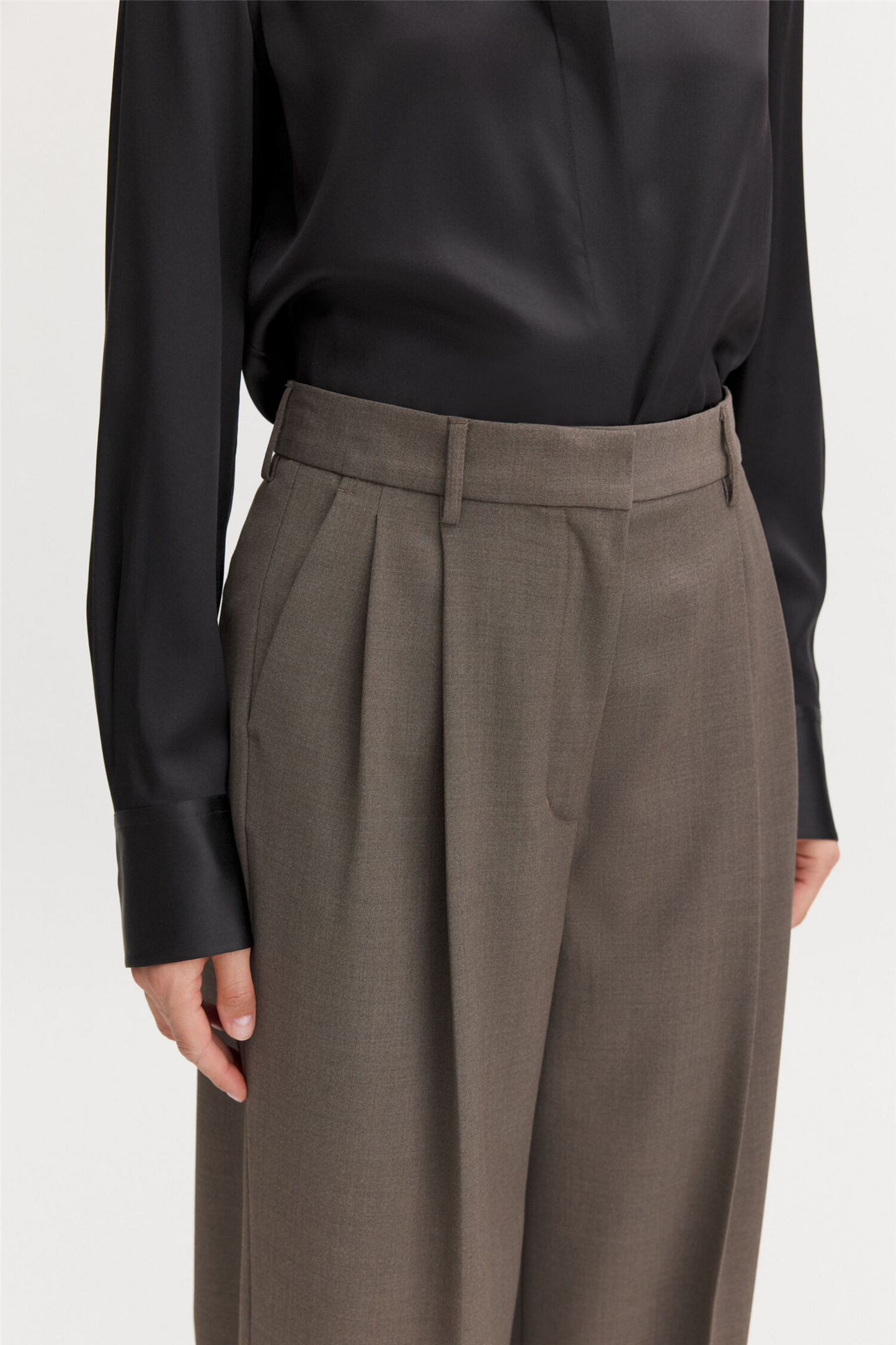 Darcey Wool Trousers Driftwood