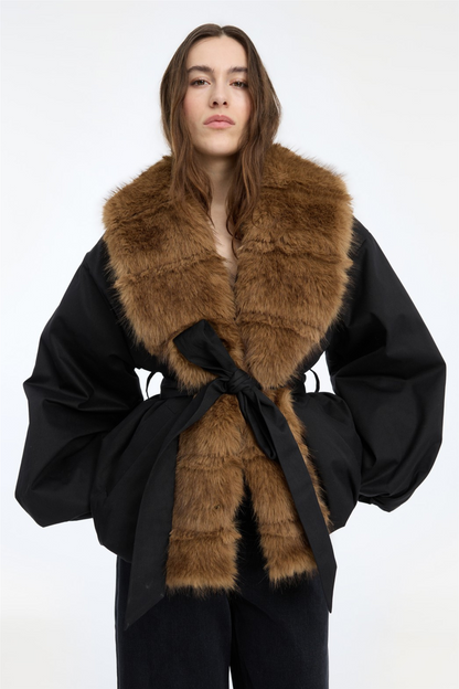Faux Fur Collar Jacket Black.