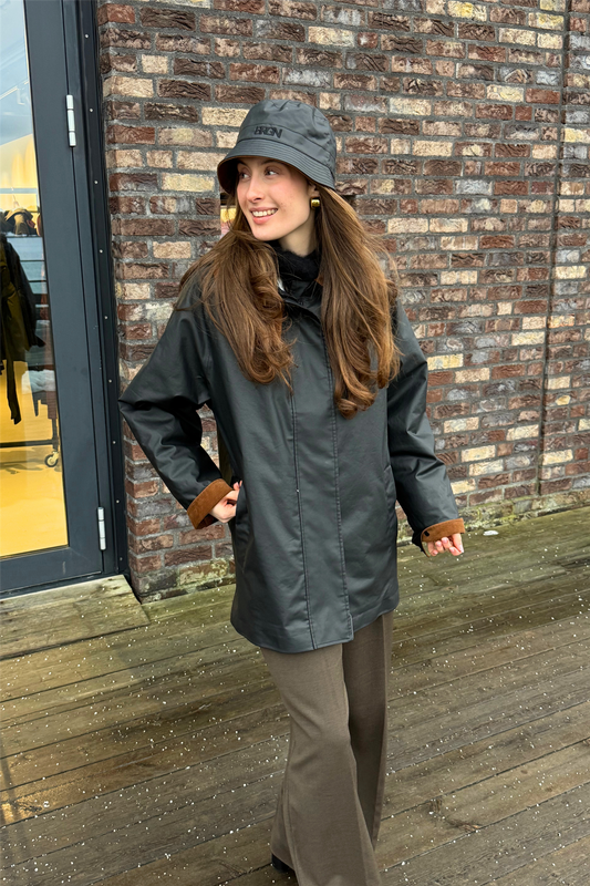 Stormskin Jacket New Black.