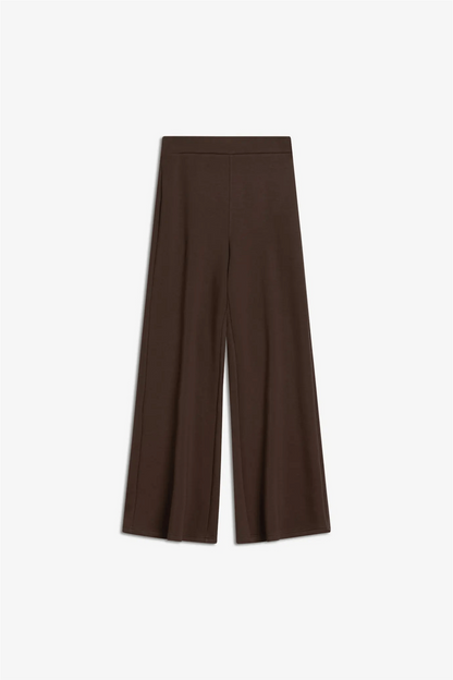 Elle pant Cocoa Brown.