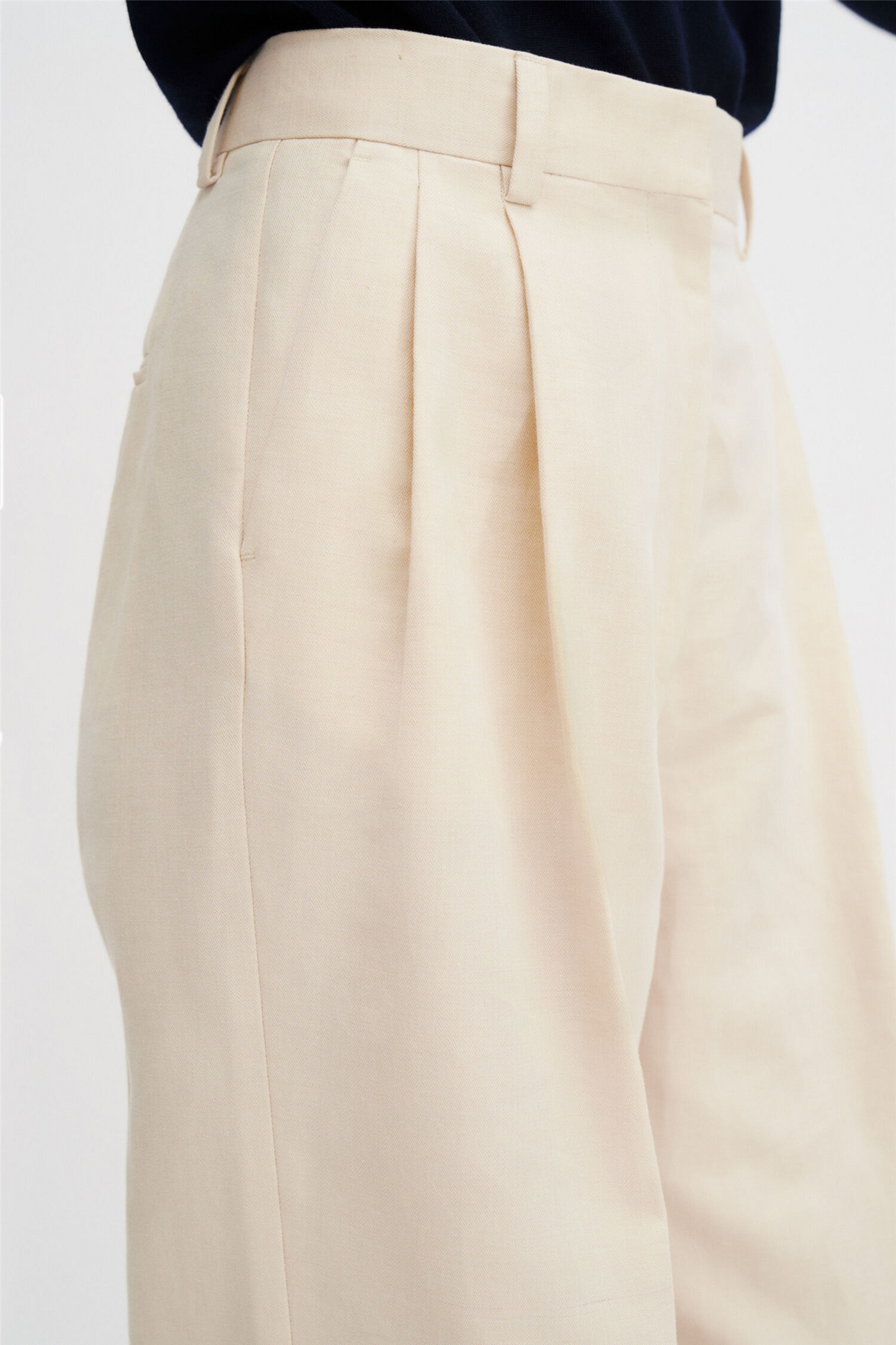 Darcey linen trousers Cream White.