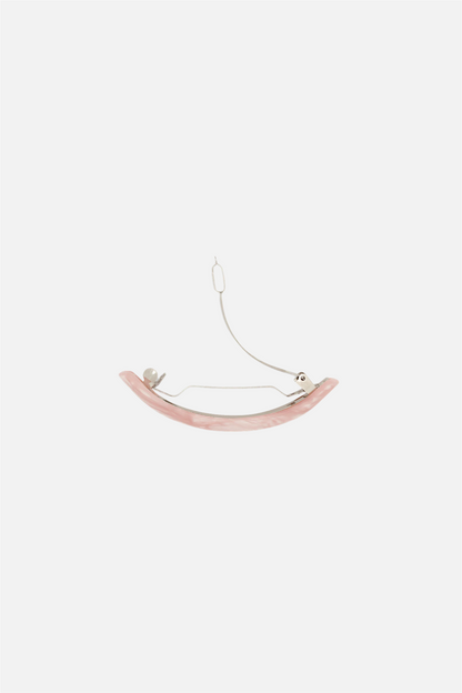 Curved Soft Serve Clip Strawberry